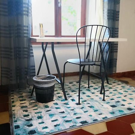 Zia Chiarina Bed & Breakfast San Nicolo Gerrei Ruang foto