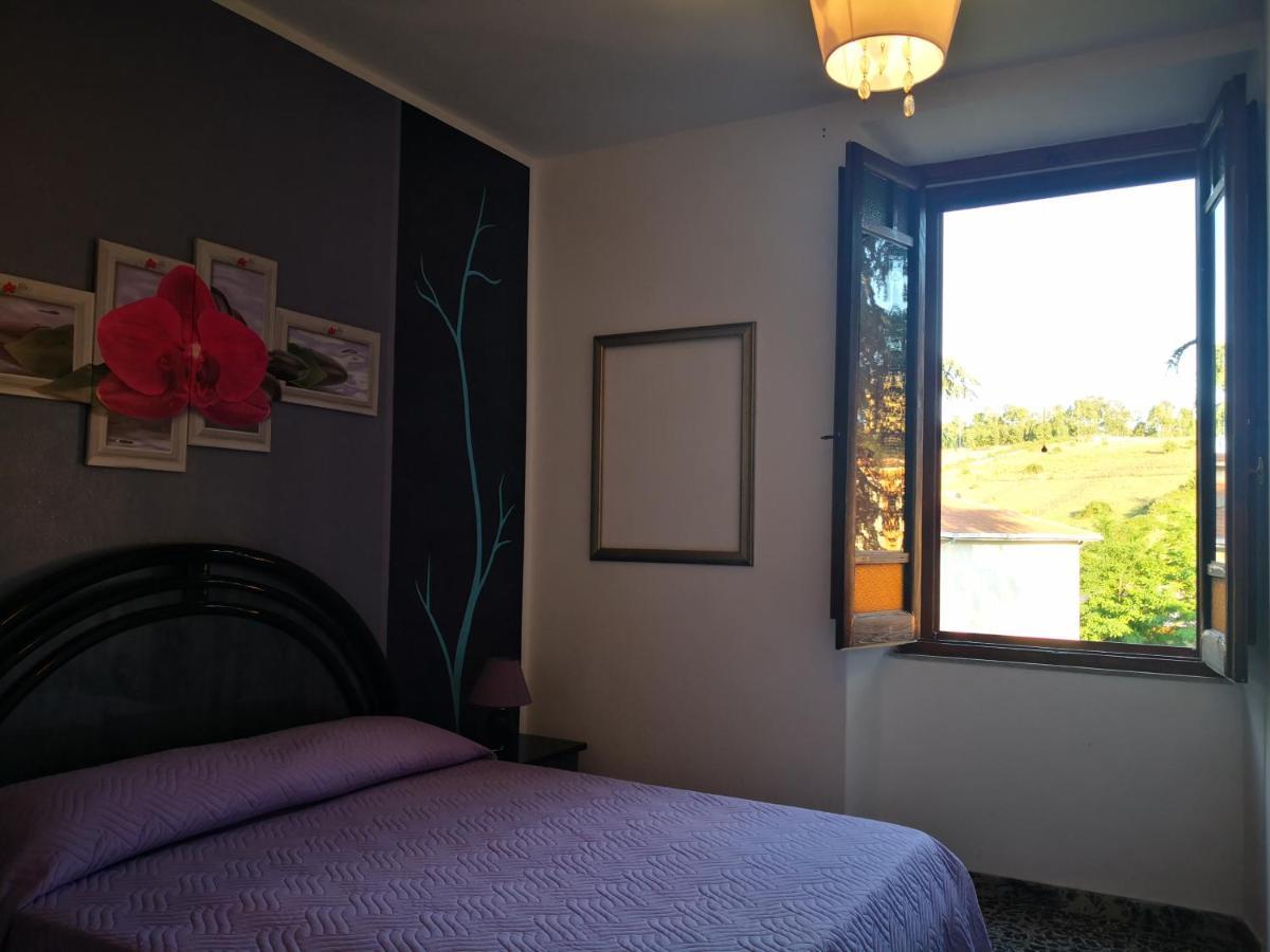 Zia Chiarina Bed & Breakfast San Nicolo Gerrei Bagian luar foto