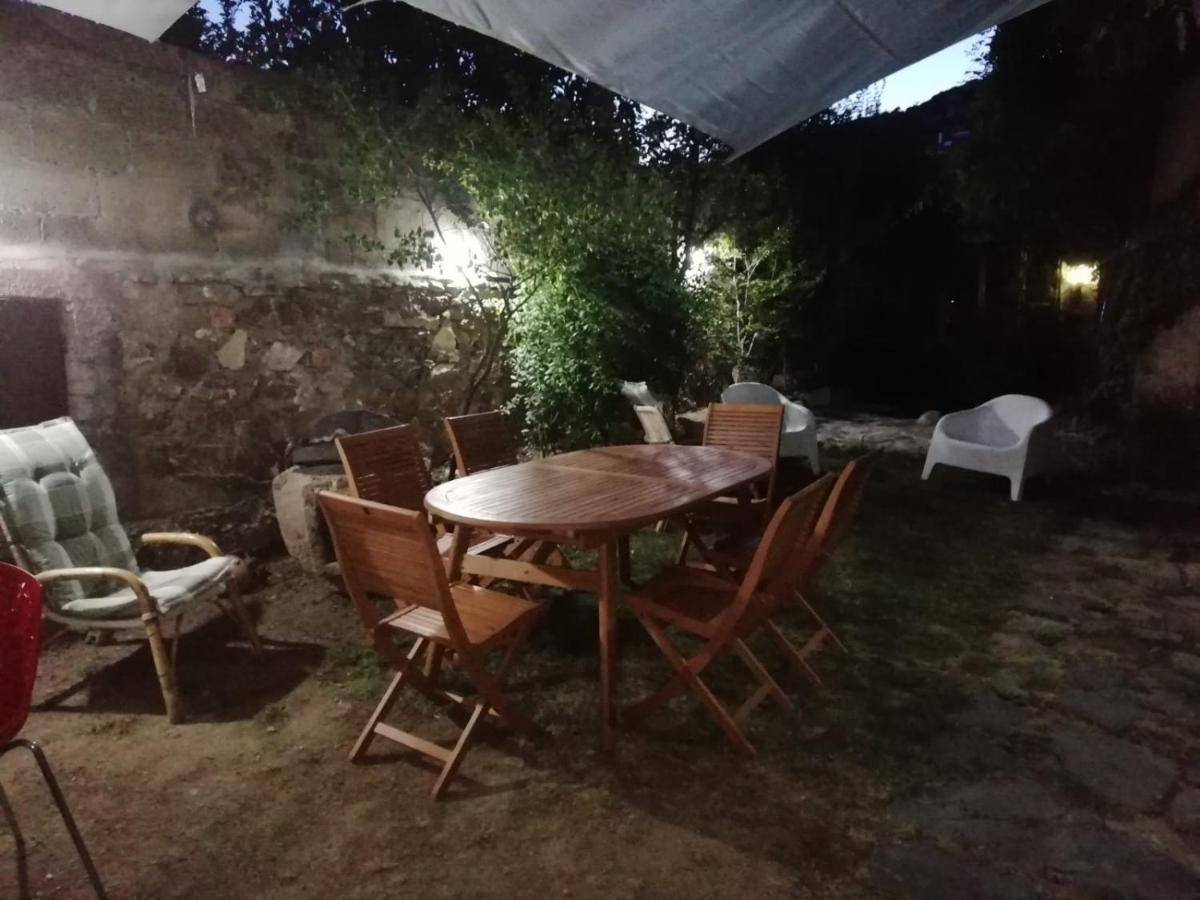 Zia Chiarina Bed & Breakfast San Nicolo Gerrei Bagian luar foto