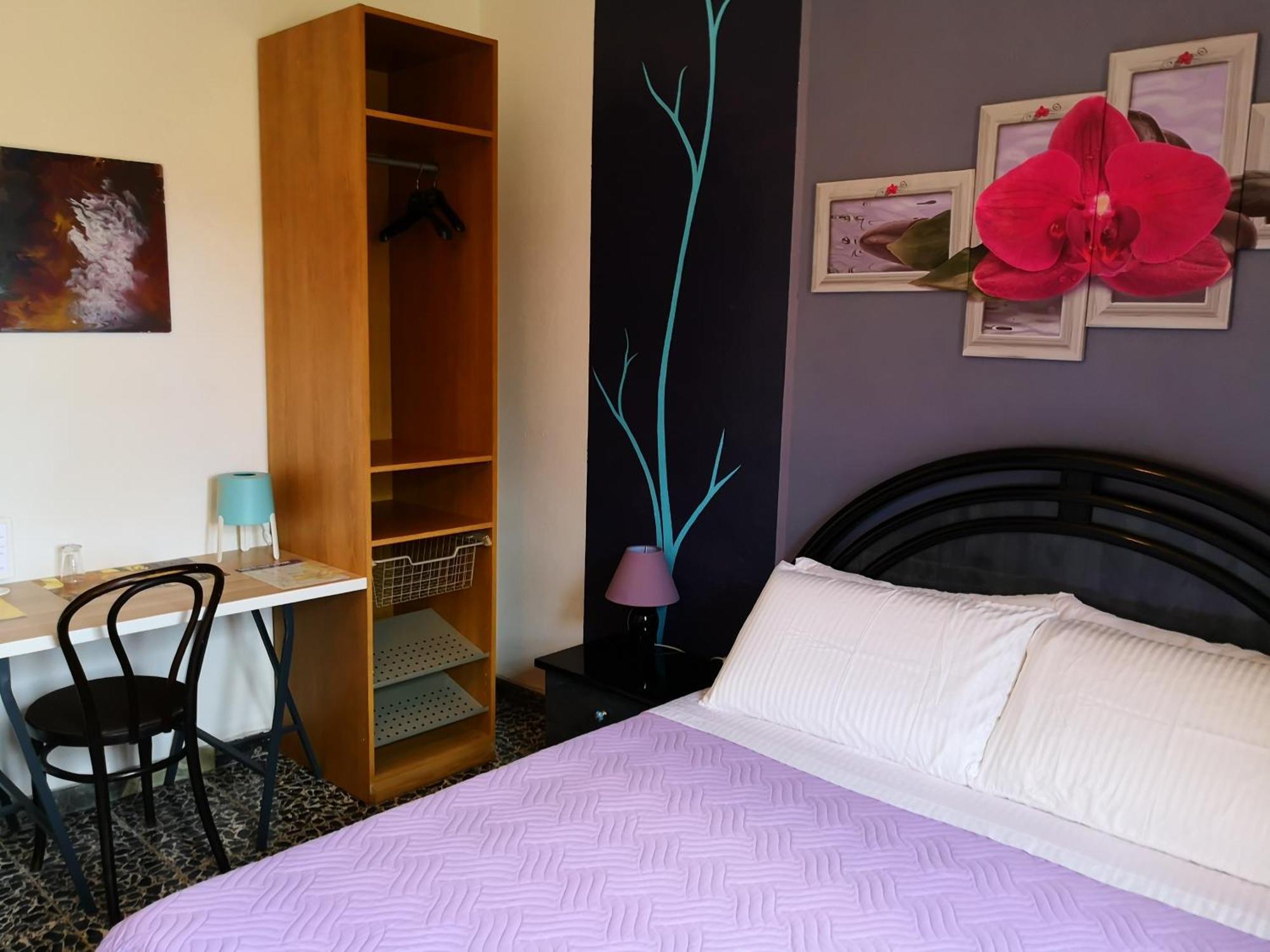 Zia Chiarina Bed & Breakfast San Nicolo Gerrei Ruang foto